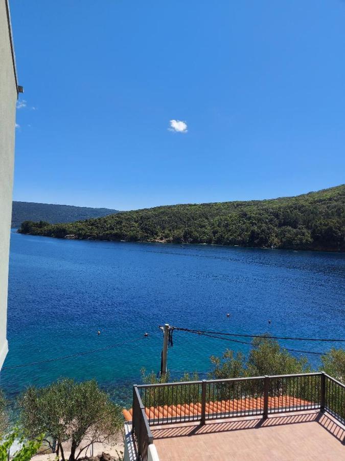 Apartments Валун Екстер'єр фото