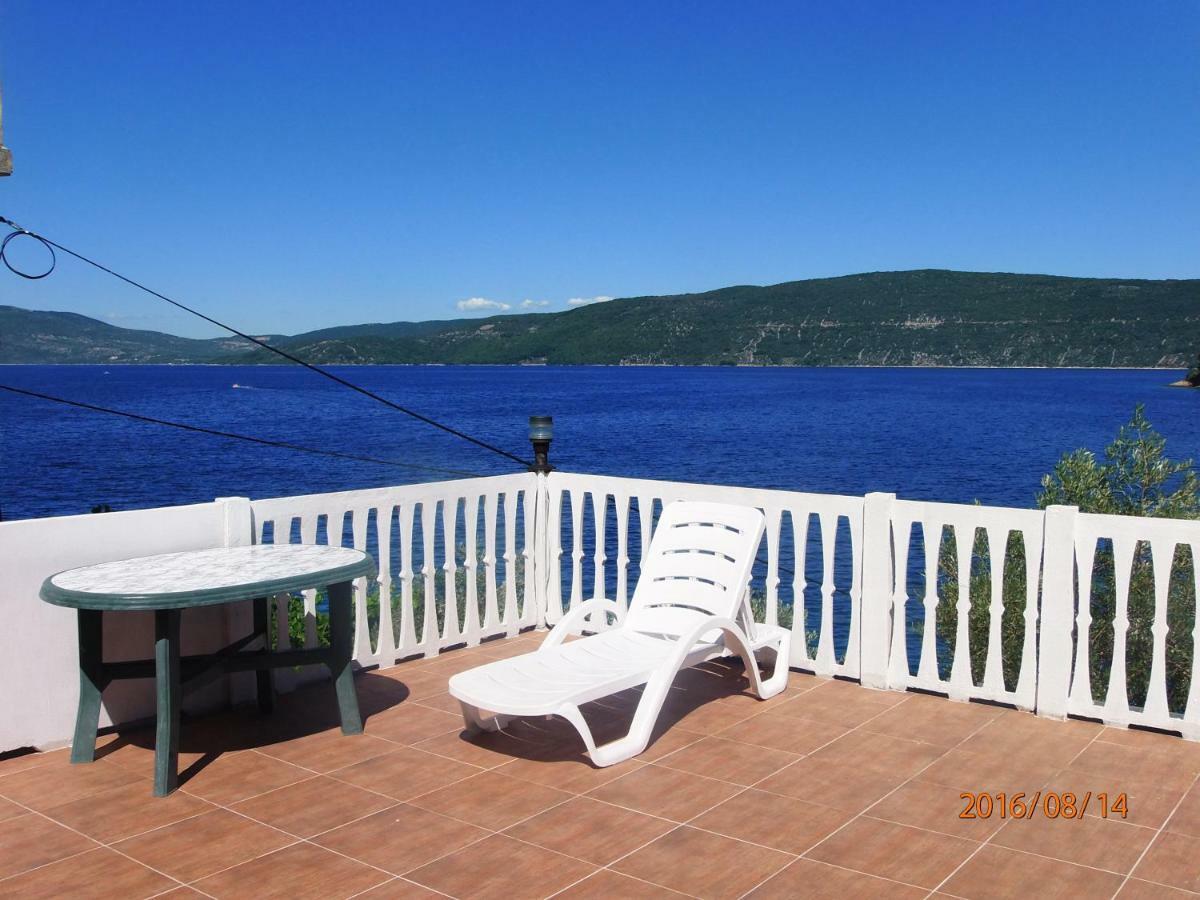 Apartments Валун Екстер'єр фото