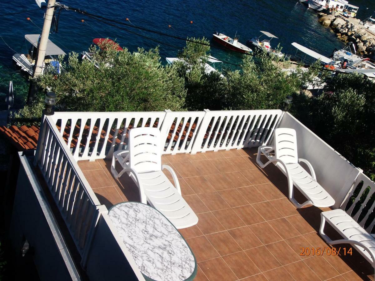 Apartments Валун Екстер'єр фото