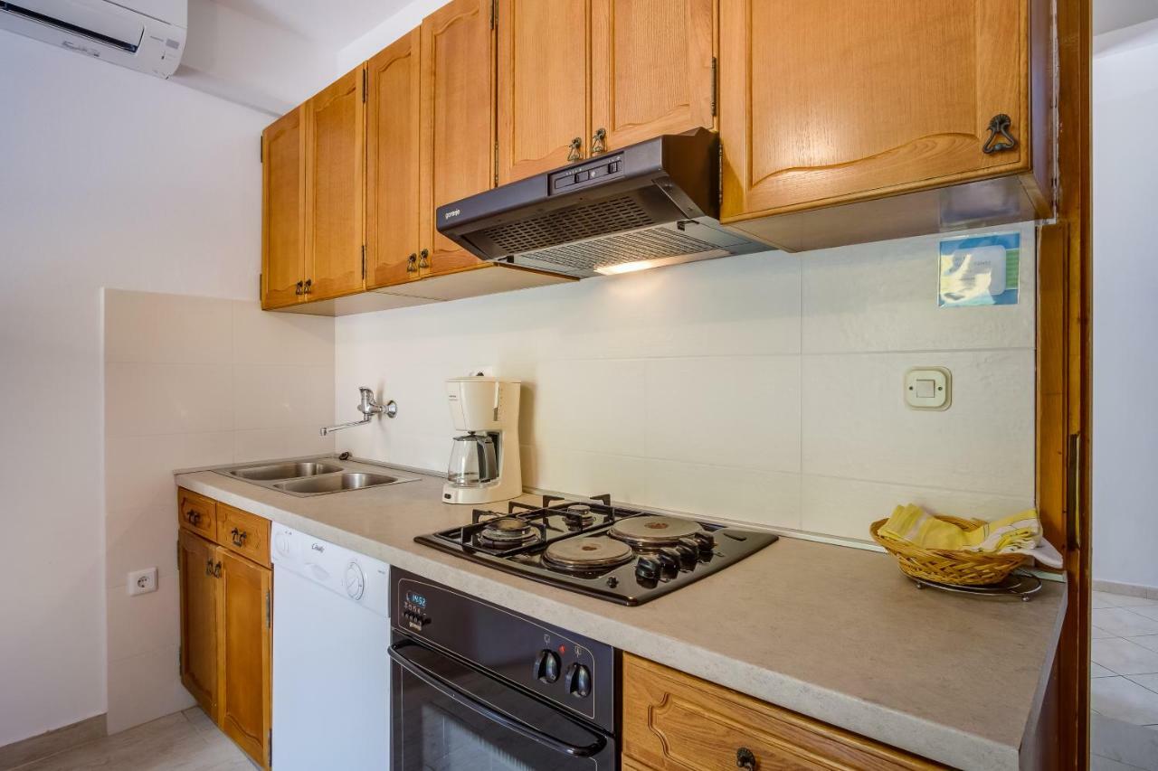 Apartments Валун Екстер'єр фото