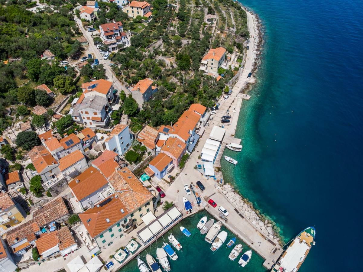 Apartments Валун Екстер'єр фото