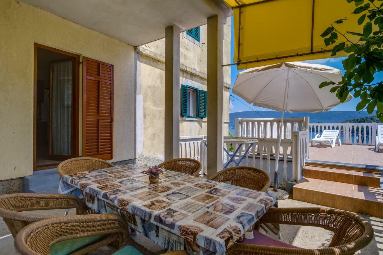 Apartments Валун Екстер'єр фото