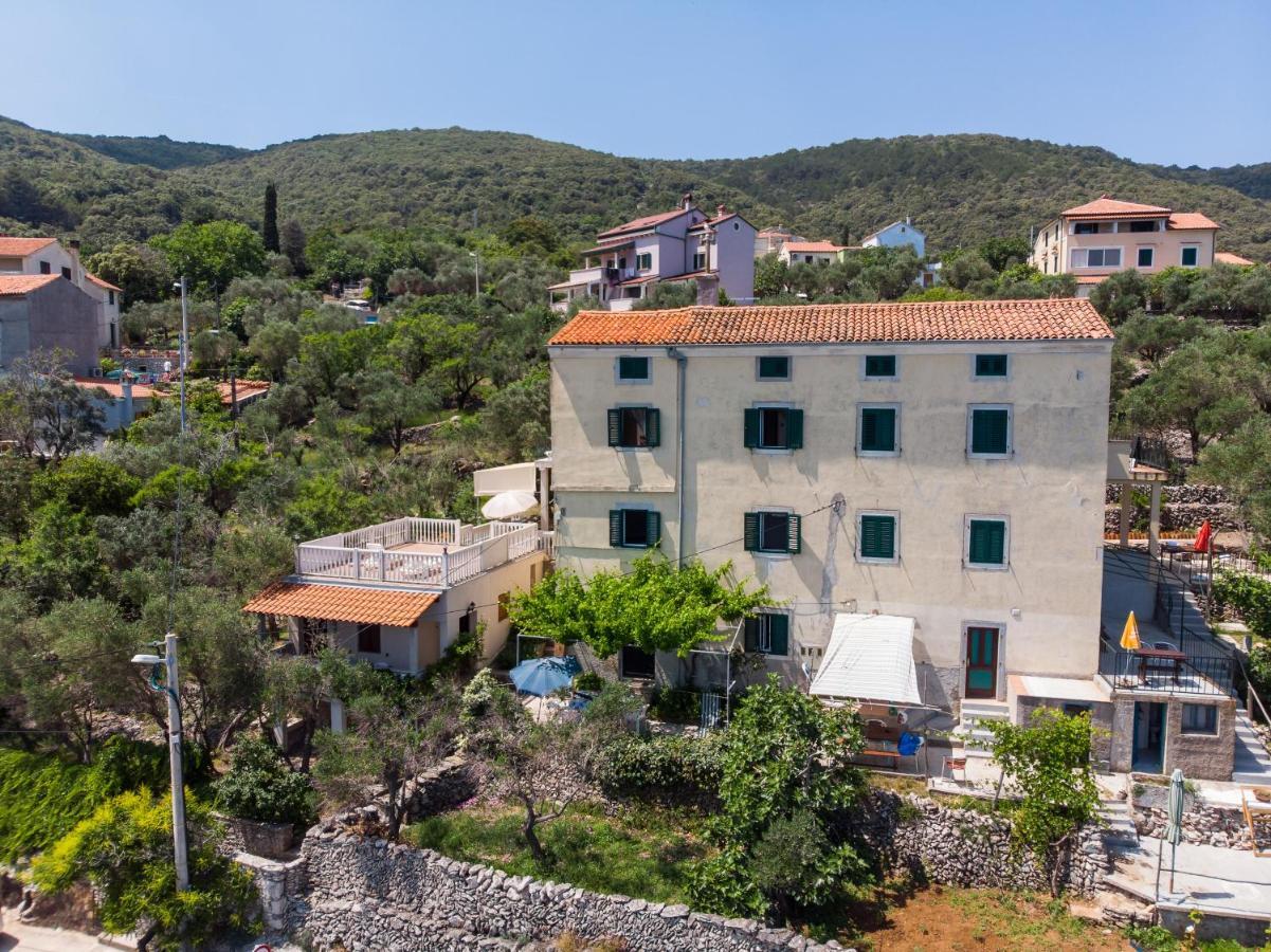 Apartments Валун Екстер'єр фото