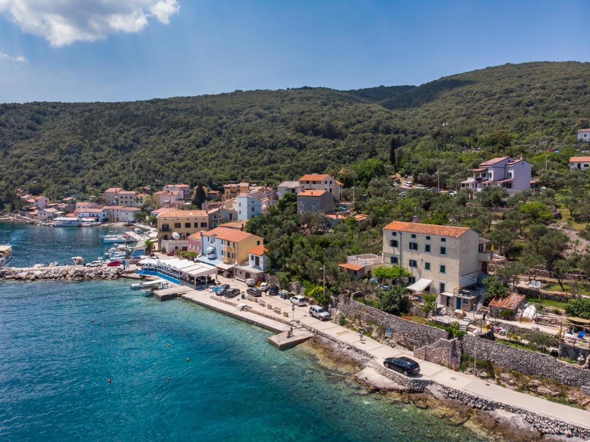 Apartments Валун Екстер'єр фото