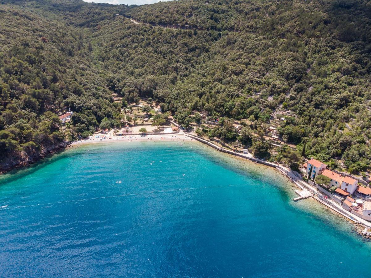 Apartments Валун Екстер'єр фото