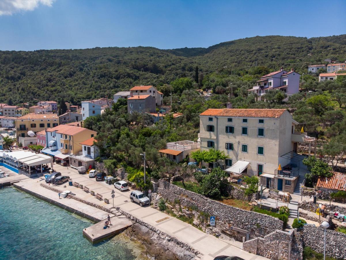 Apartments Валун Екстер'єр фото